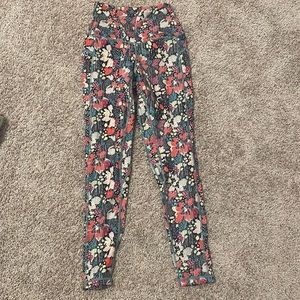 Senita- size XS floral leggings- Never worn